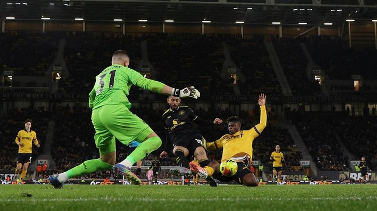 Prediksi Man United vs Wolves: Setan Merah Diunggulkan Raih Kemenangan di Old Trafford
