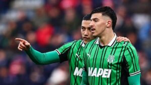 Duet Bek Muda Sassuolo Jay Idzes dan Tarik Muharemovic Diburu Klub Top Eropa