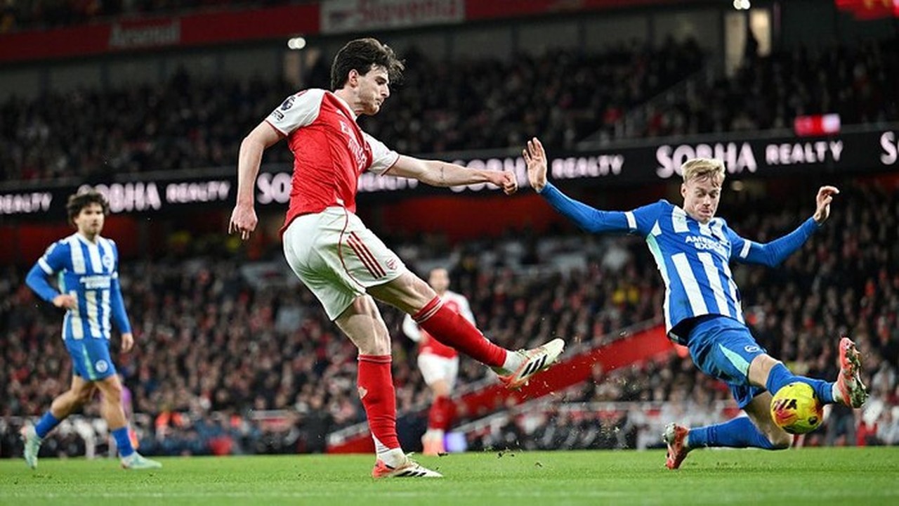 Declan Rice Dipuji Setinggi Langit atas Peran Tak Terduga di Lini Belakang Arsenal