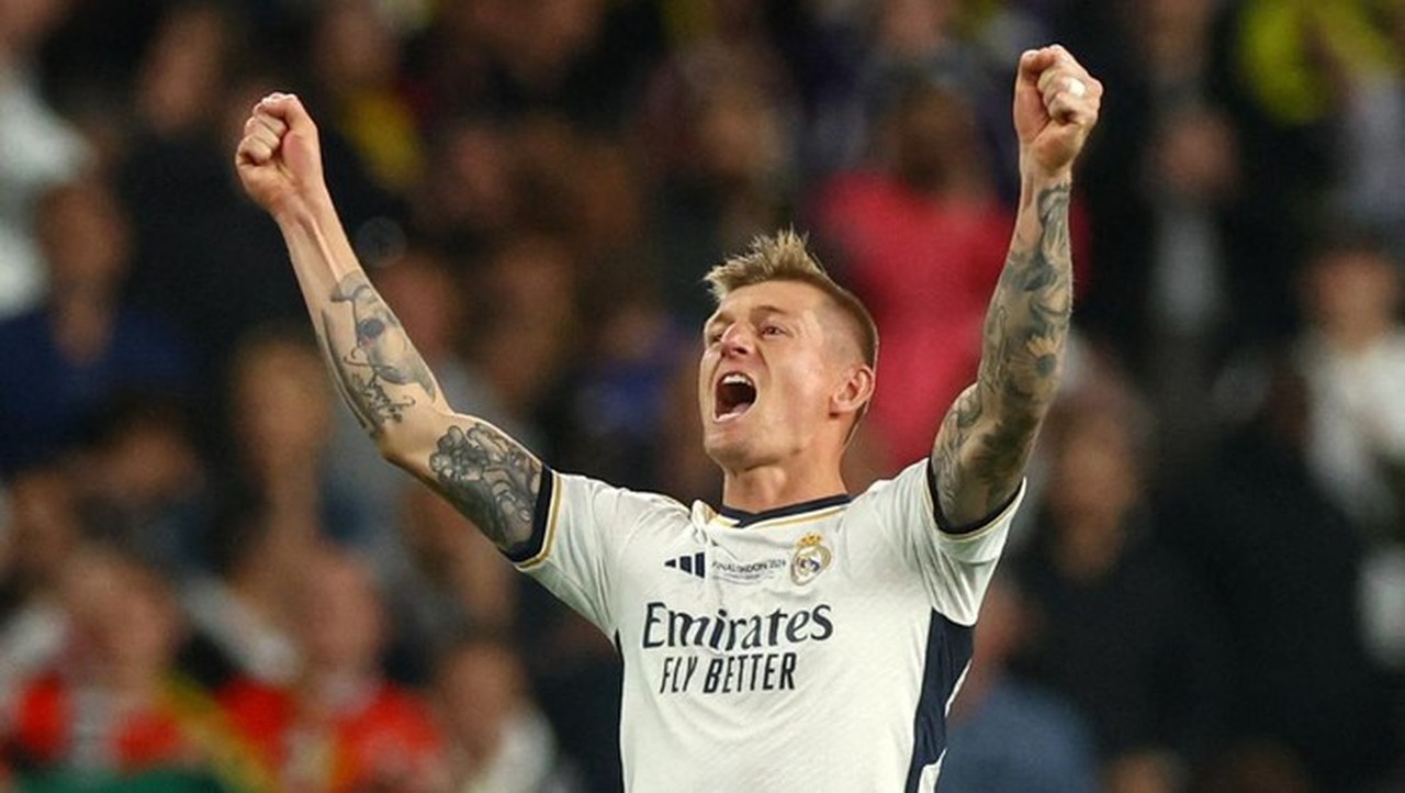 Toni Kroos Ungkap Real Madrid Lebih Seperti Keluarga Dibanding Bayern Munich