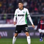 Jay Idzes Dipuji Rekan Setim Usai Tampil Solid Bawa Sassuolo Imbang Lawan Bologna
