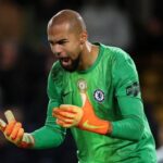 Chelsea Terpuruk: Cucurella Didorong Jatuh, Sanchez Terpeleset dalam Kekalahan Kontra Aston Villa