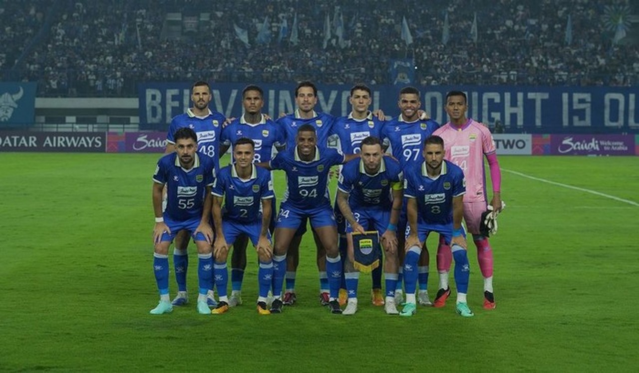 Persib Bandung Hampir Lengkap Hadapi Persija, Bojan Hodak Optimistis Raih Poin Penuh