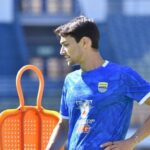 Bojan Hodak Tegaskan Federico Barba Masih Pemain Persib Meski Ada Rumor ke Eropa