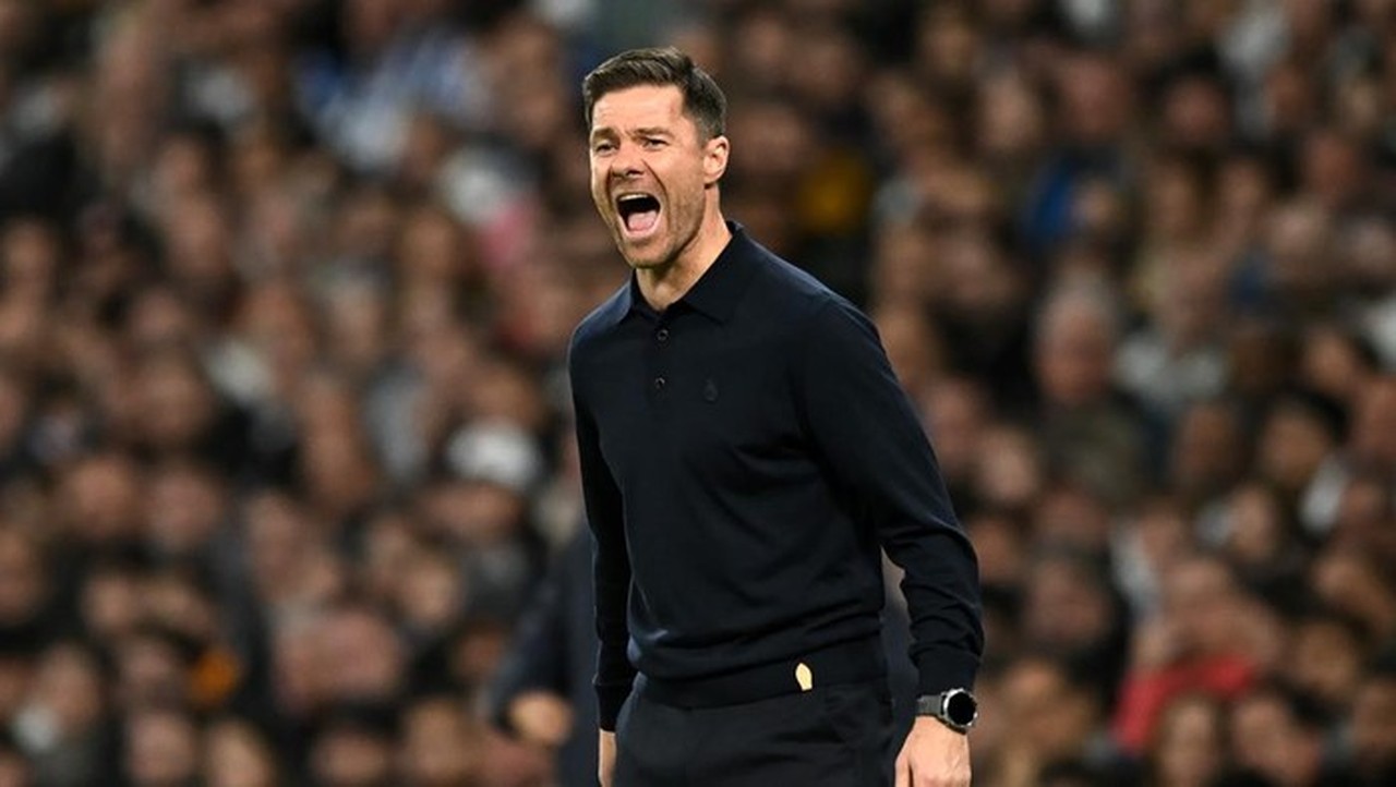 Xabi Alonso Kecam Diego Simeone: Provokasi Vinicius Junior Tidak Sportif