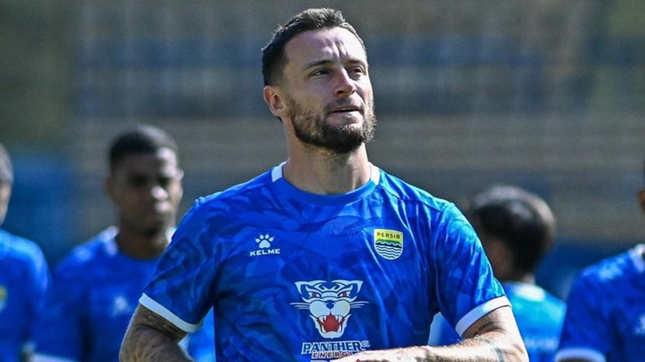 El Clasico Indonesia: Marc Klok Ingin Persembahkan Kemenangan Spesial untuk Bobotoh
