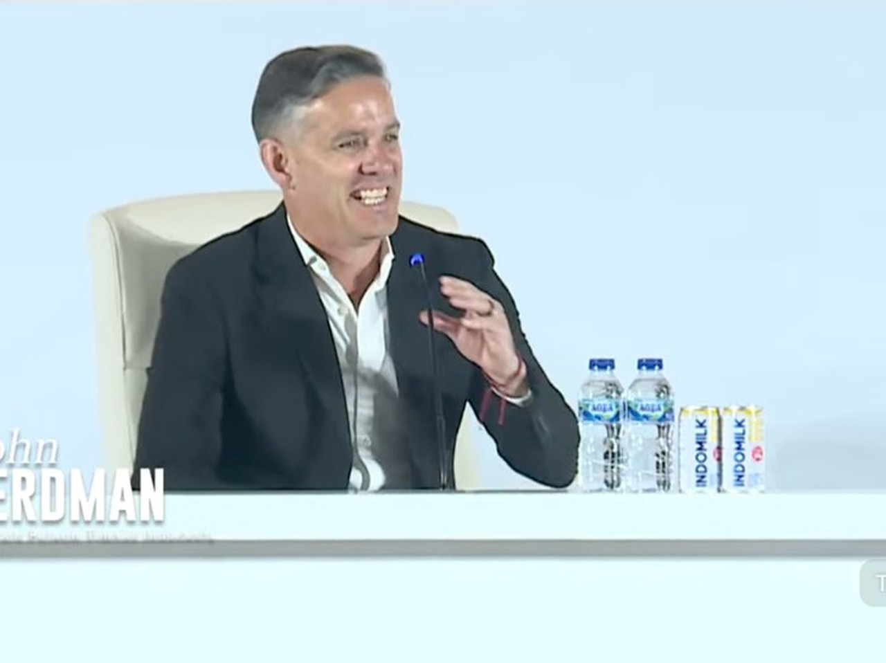 John Herdman Resmi Latih Timnas Indonesia, Erick Thohir Hadir di Perkenalan