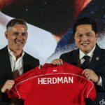 John Herdman Resmi Latih Timnas Indonesia dengan Kontrak Dua Plus Dua Tahun