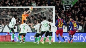 Joan Garcia Pahlawan Barcelona, Ferran Torres Akui Beruntung Punya Sang Kiper