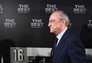 Presiden Real Madrid Florentino Perez Dicemooh Suporter di Bernabeu