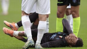 Badai Cedera Napoli Makin Parah, David Neres Susul Rekan Setimnya ke Ruang Perawatan