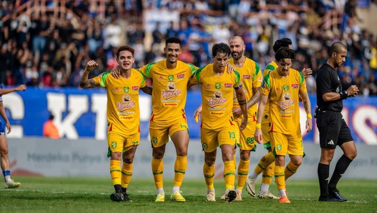 Bernardo Tavares Langsung Tancap Gas, Persebaya Surabaya Sapu Bersih Tiga Laga Awal