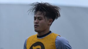 Alfeandra Dewangga Bertekad Curi Ilmu dari Bek Veteran Persib, Layvin Kurzawa