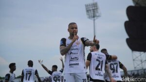 Persija Taklukkan Persita 2-0, Gustavo dan Maxwell Jadi Penentu Kemenangan