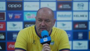 Jadwal Padat Persib Hadapi Borneo FC dan Agenda ACL, Bojan Hodak Minta Revisi