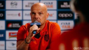 Johnny Jansen Kecewa, Pernyataan Talent Scouting Bali United Dituding Dipelintir Media Sosial