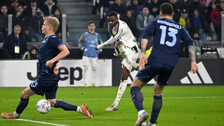 Drama 2-2 Juventus vs Lazio: Kalulu Cetak Gol Penyelamat di Detik Akhir