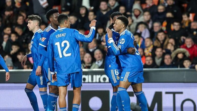 Klasemen Liga Spanyol: Barcelona Pimpin Tipis, Real Madrid Memepet, Atletico Madrid Tergelincir