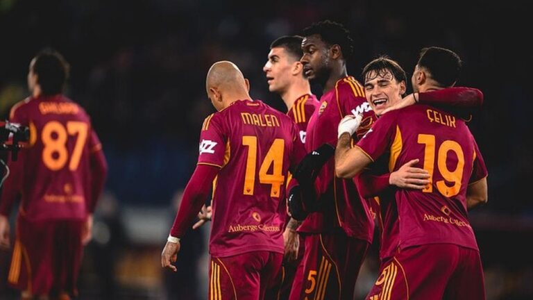 Donyell Malen Borong Dua Gol, AS Roma Taklukkan Cagliari 2-0 di Olimpico