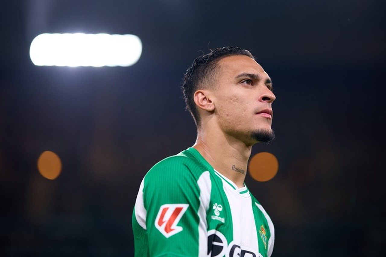 Antony Tampil Gemilang di Real Betis: Musim Terbaik Sang Winger Brasil?