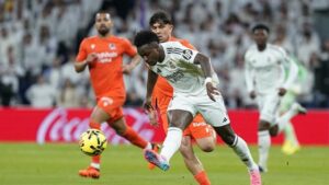 Klasemen Liga Spanyol: Madrid Puncaki Tahta Usai Bantai Sociedad 4-1, Gusur Barcelona