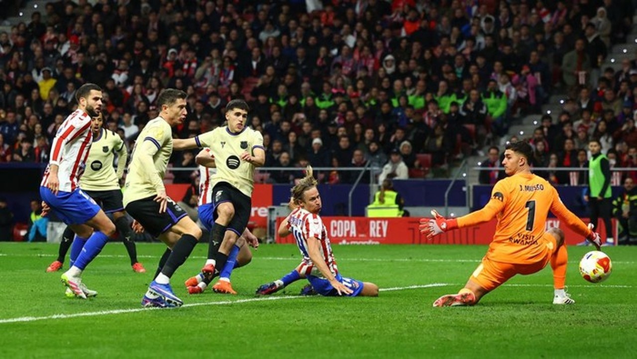 Pau Cubarsi Yakin Barcelona Bisa Comeback Lawan Atletico Madrid di Copa del Rey