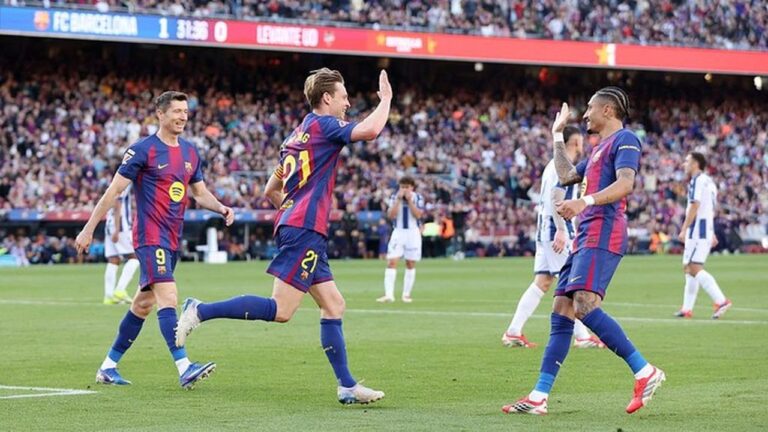 Barcelona Gusur Real Madrid dari Puncak Klasemen LaLiga Usai Kalahkan Levante 3-0 Barcelona Gusur Real Madrid dari Puncak Klasemen LaLiga Usai Kalahkan Levante 3-0